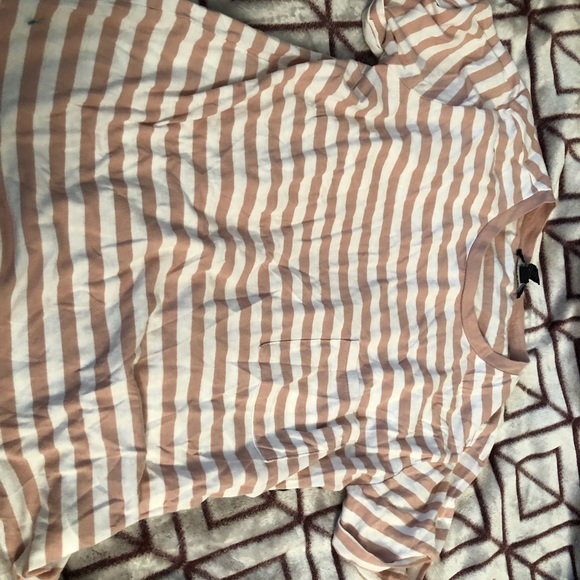 Forever twenty one striped tee! - Picture 2 of 3